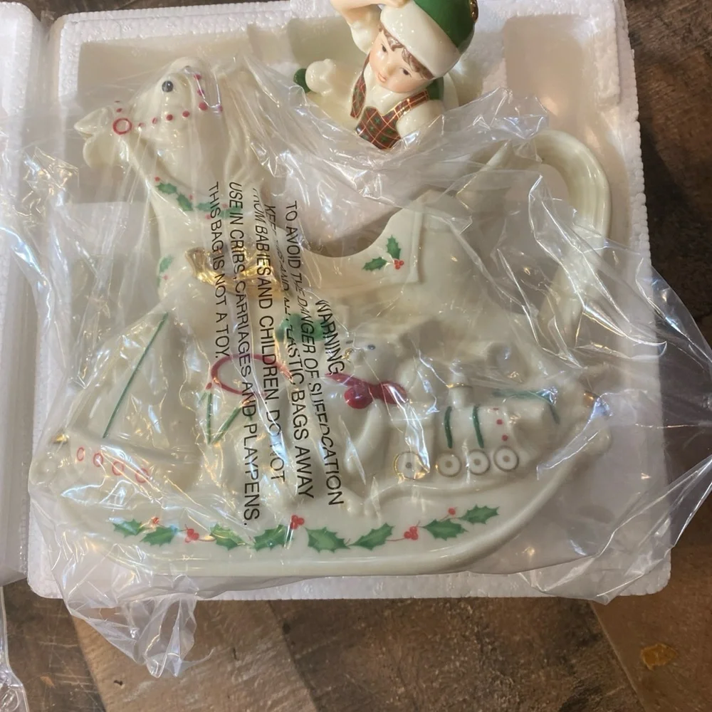 Lenox For the Holidays Elf & Rocking Horse Teapot Santa's Toy Shop W/ Box Retire
